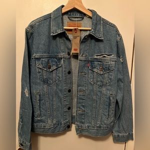 Levi’s Ex-boyfriend Trucker Jacket